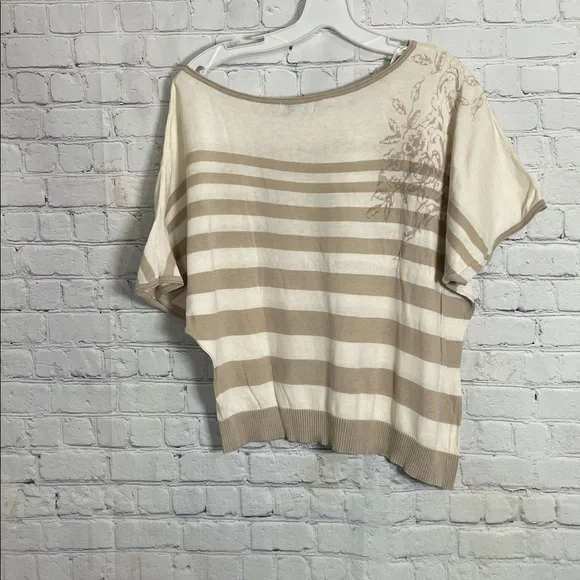 Guess Cream & Light Tan Striped  Dolman Style Short Sleeve Boatneck Tee - Picture 7 of 8